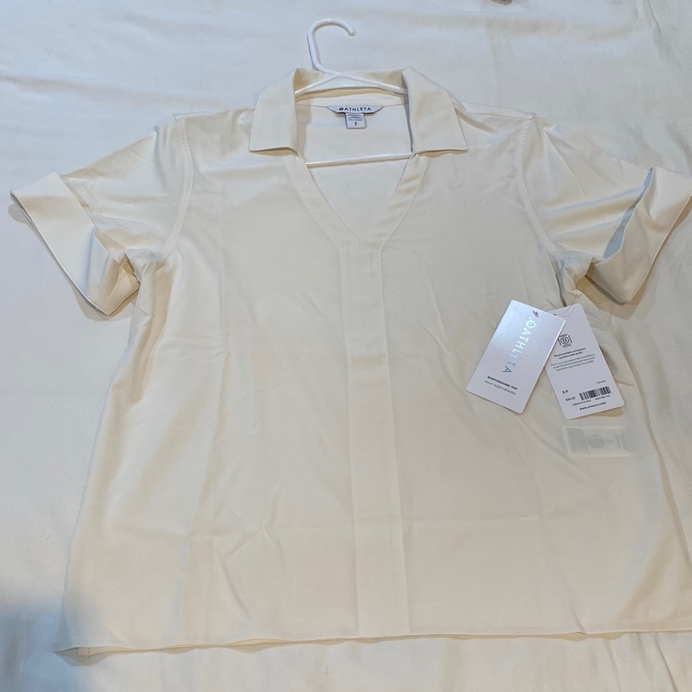 NWT Athleta Northbound Top Size: SP more like regular S